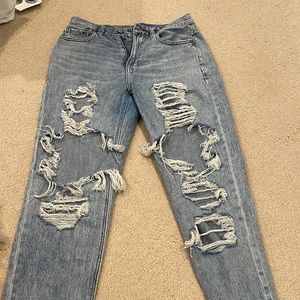 Light wash ripped jeans